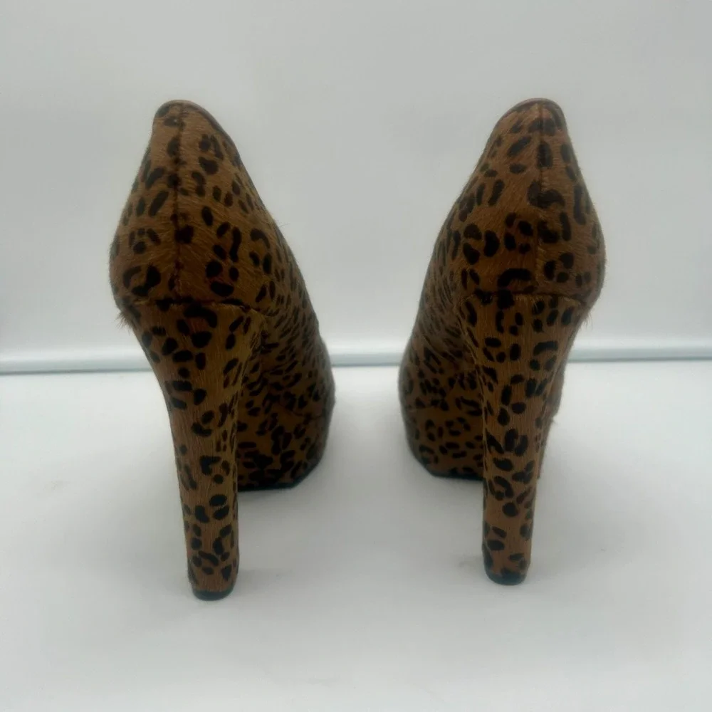 NEW Red Saks Fifth Avenue Ramona Platform Heels Women‎ 8.5 Dyed Calf Fur Leopard
